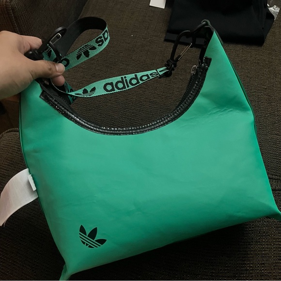 ADIDAS MINI AIRLINER BAG (Reversible) - Picture 4 of 7